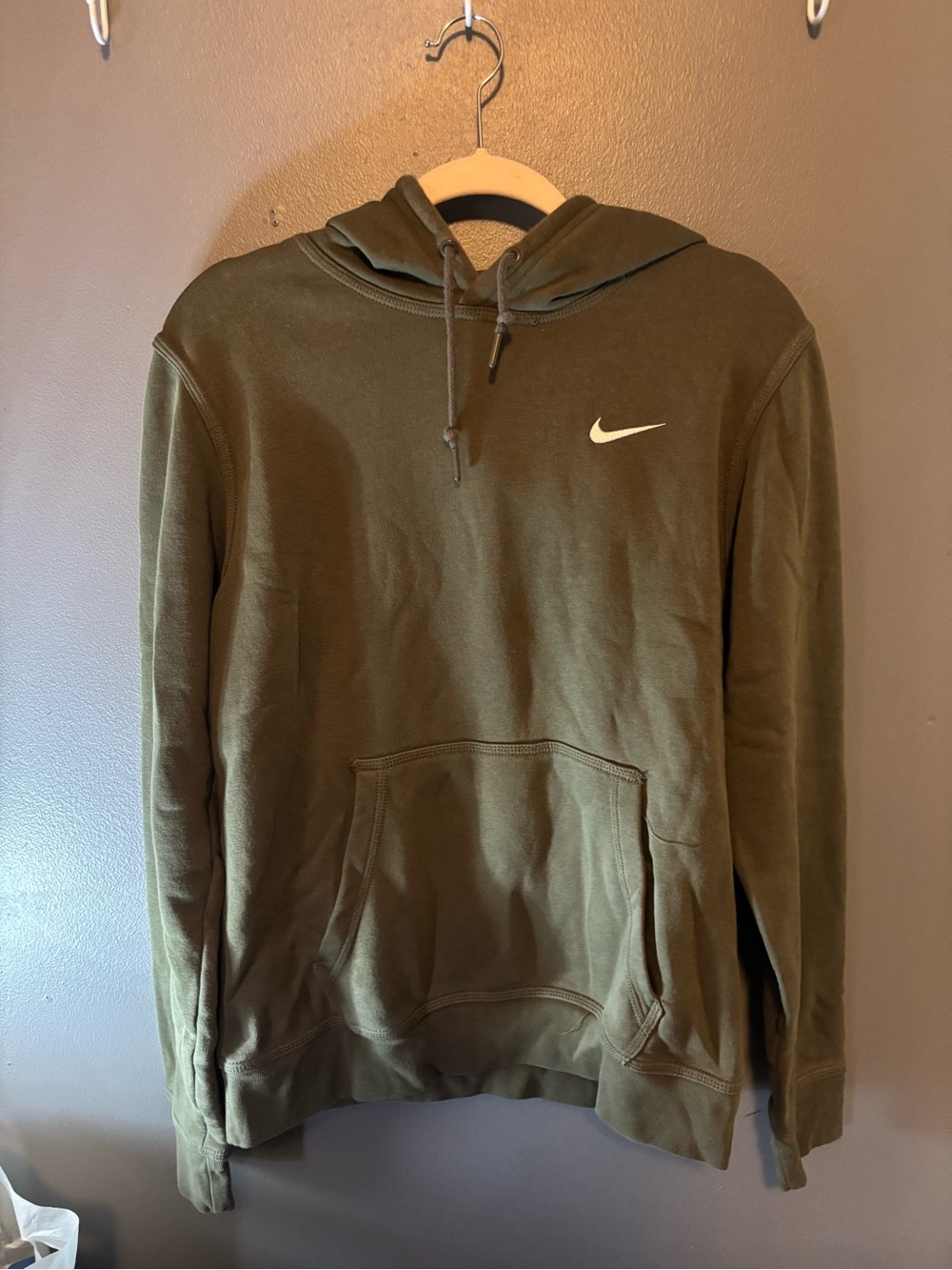 Nike Olive Green Men's Hoodie with White Swoosh